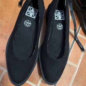 Black Flats with TUK logo
